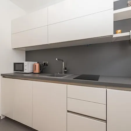 Dali Apartment